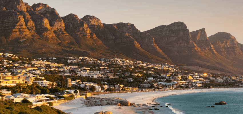 Coastal city and mountain view, Hotels.com Purpl discounts for disabilities and long term health conditions, disabled travel discounts UK.